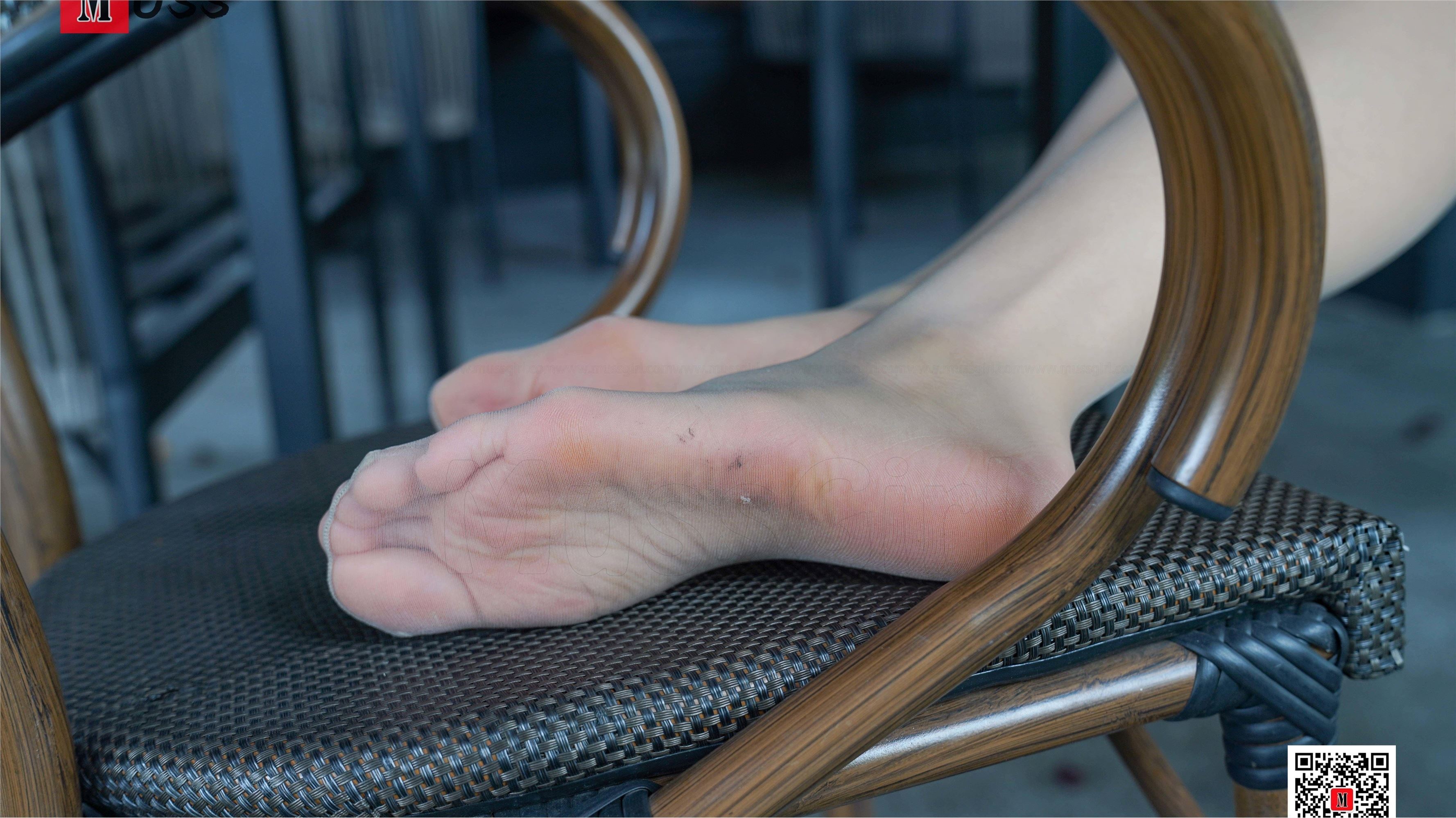 MussGirl慕丝女郎  NO.179 百褶裙凉高肉丝